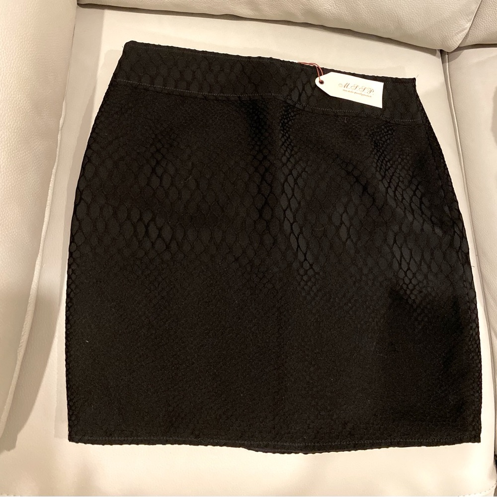 MSSP Black Skirt NWT